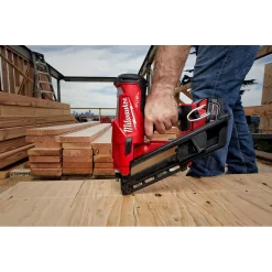 Milwaukee 2745-20 M18 FUEL 3-1/2 in. 18-Volt 30-Degree Lithium-Ion Brushless Cordless Framing Nailer (Tool-Only)