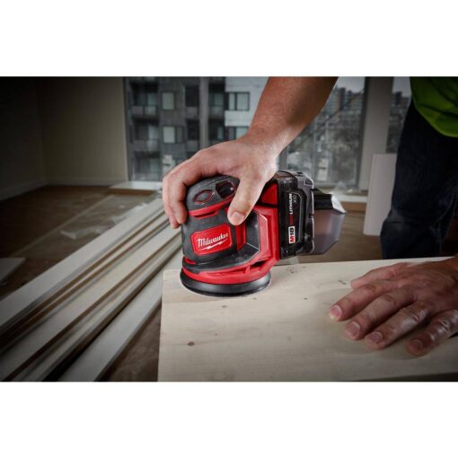 Milwaukee 2648-20 M18 18V Lithium-Ion Cordless 5 in. Random Orbit Sander (Tool-Only)