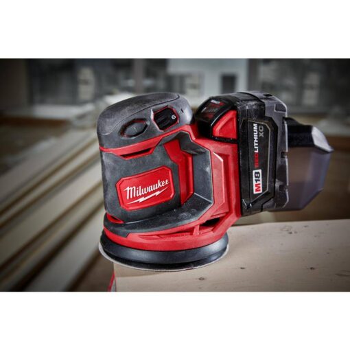 Milwaukee 2648-20 M18 18V Lithium-Ion Cordless 5 in. Random Orbit Sander (Tool-Only)