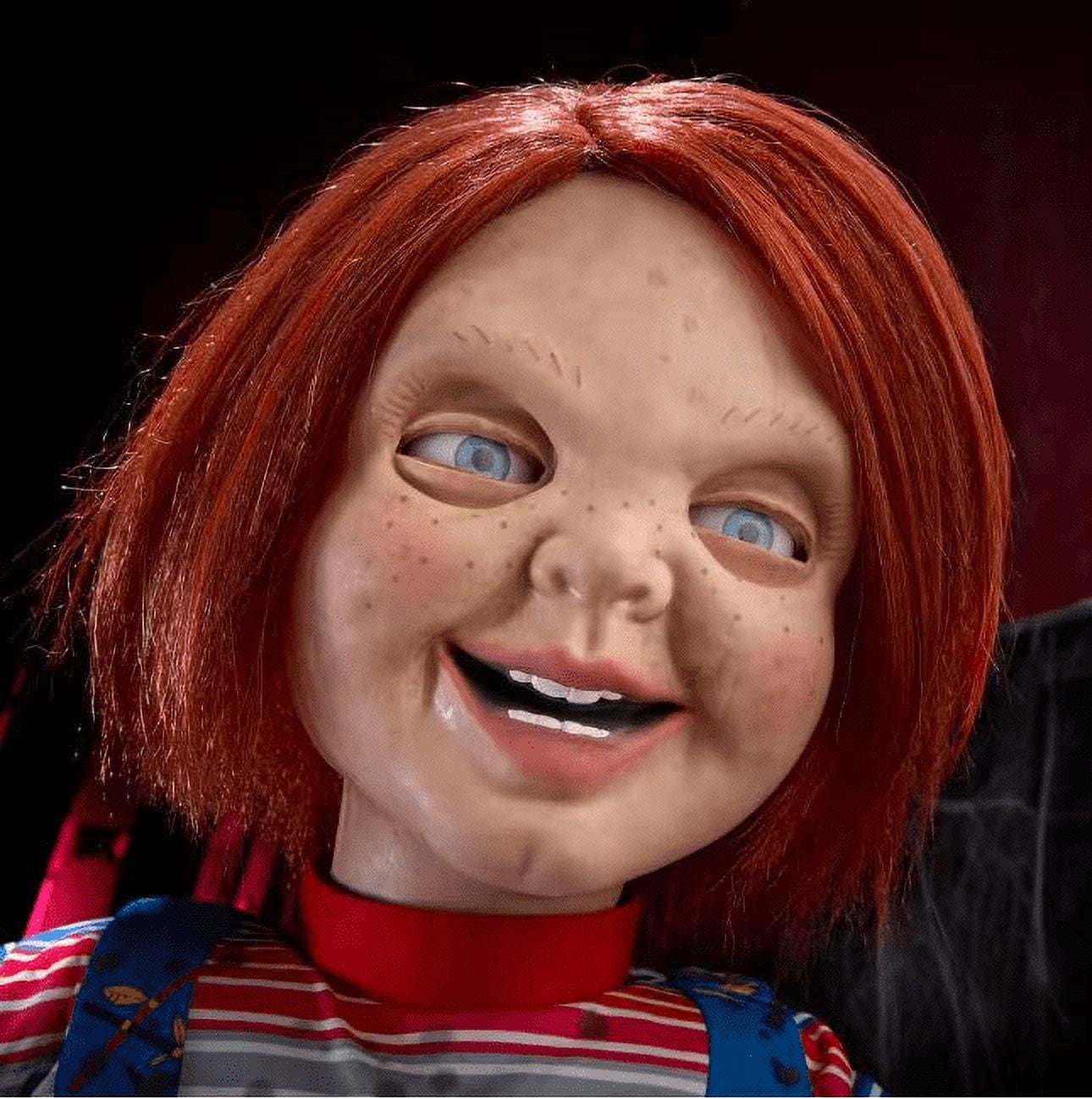 Universal 3.5 ft. Animated Chucky Doll - MartExplore.com